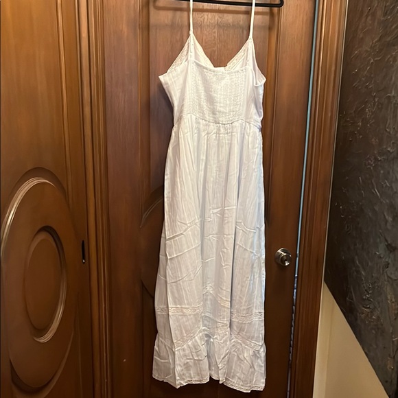 New White Lace Trim Striped Dress - Picture 13 of 16